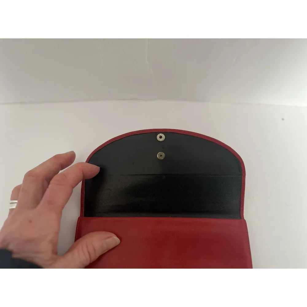 HAUTE COUTURE RED ITALIAN LEATHER WALLET, COLORED BUTTON SNAPS, ECHT PRYM SNAPS